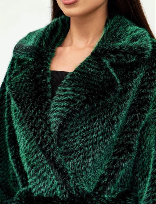 Шуба из искуственного меха