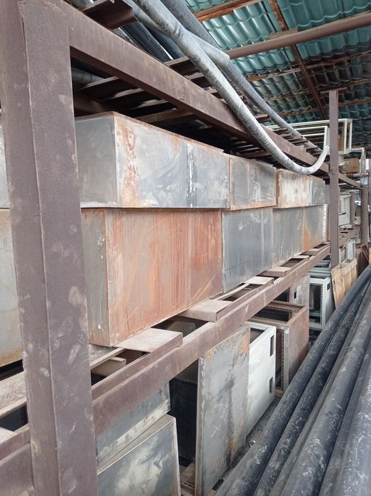 Металлические ящики