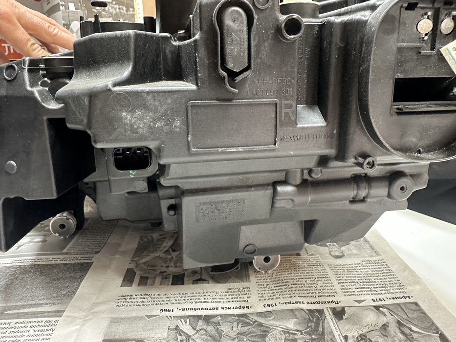 Фара правая BMW М8