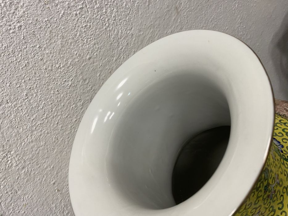 Голяма китайска ваза от порцелан