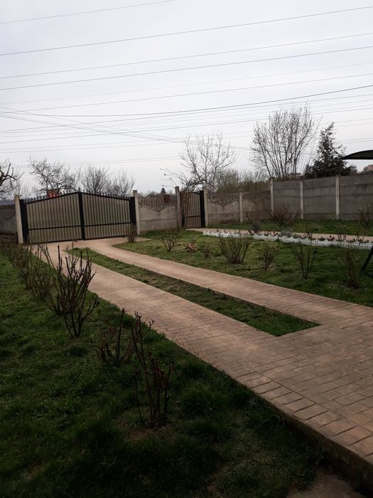 Vind casa în Mintia