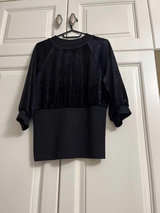 Вилюровая Блузка Beneton