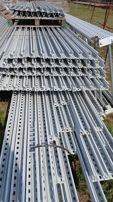 Rafturi metalice profesionale