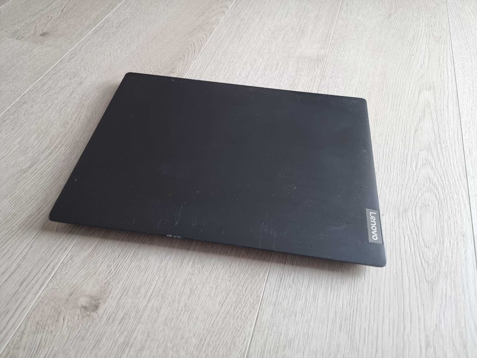 Laptop Slim Lenovo 13" Full HD, i3-8145u, 12 GB DDR4, SSD 128 + 16 GB