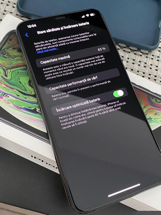 Iphone xs max full box