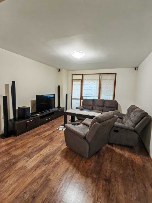 Продавам многостаен апартамент в гр.Стара Загора център.