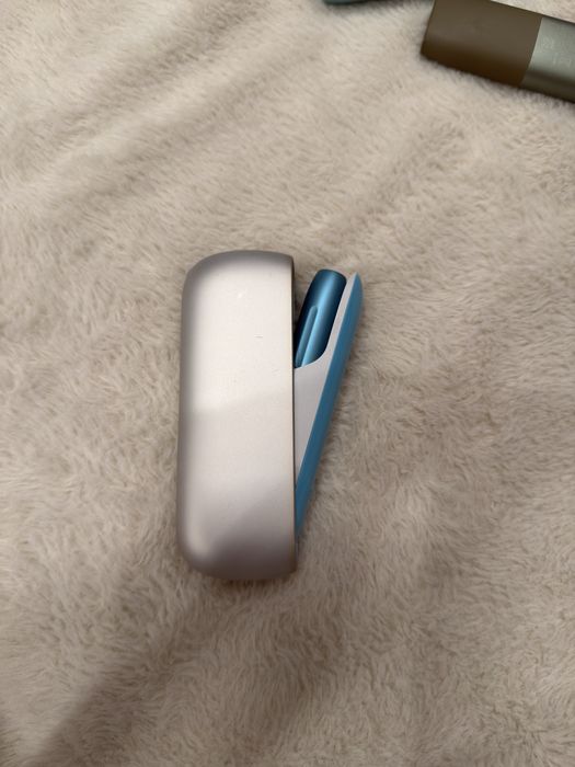 Dispozitiv Iqos generatie veche