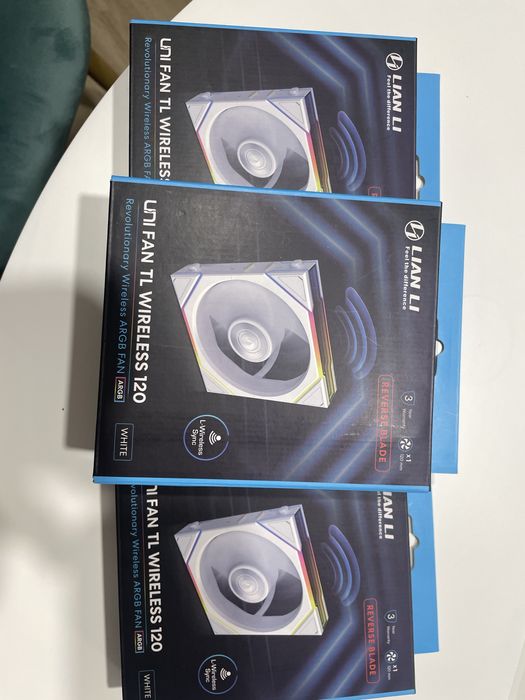 Ventilatoare Lian li Uni fan TL Wireless, controller