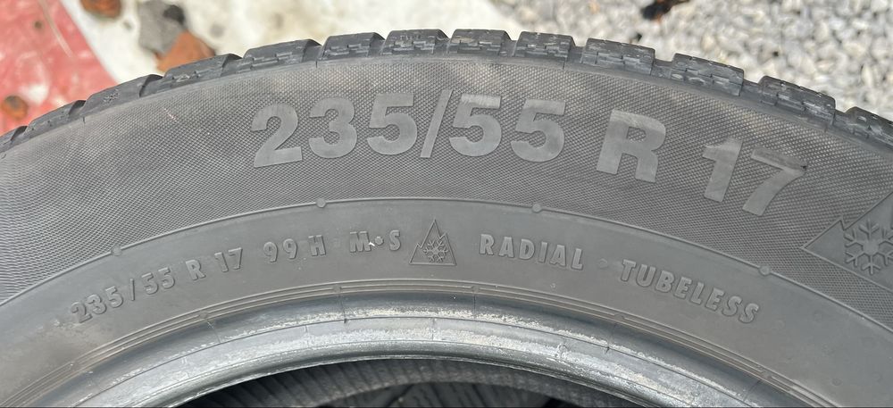 4бр 235/55/17 на 6,4мм Континентал
