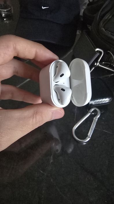 Airpods 2 оригинал