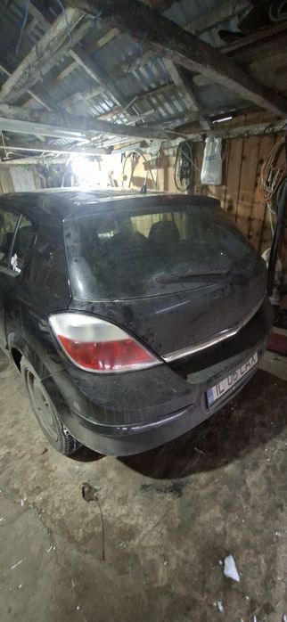Vand Opel Astra H 2005 1.6 Benzina