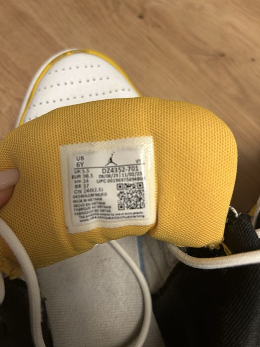 Маратонки Nike air JORDAN 38,5