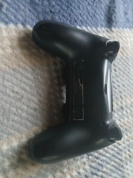 Vând ps 4 ca m-am luat ps 5