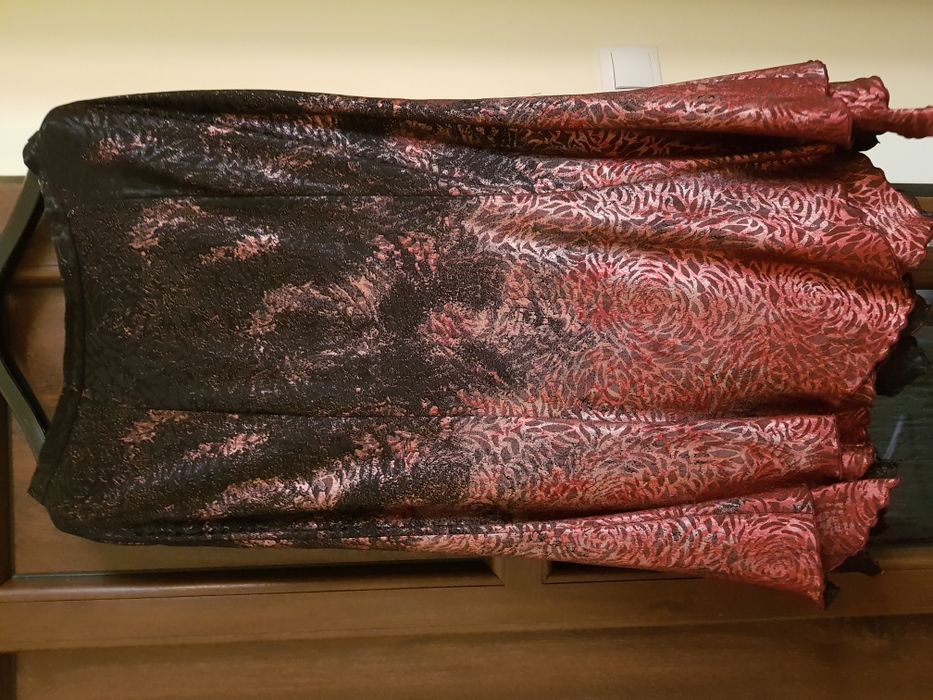 Costum damă numarul 42