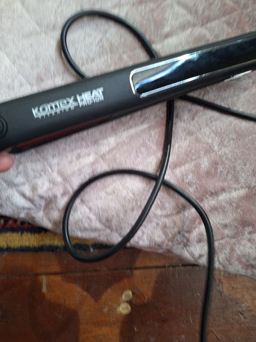 Продам утюжок для волос