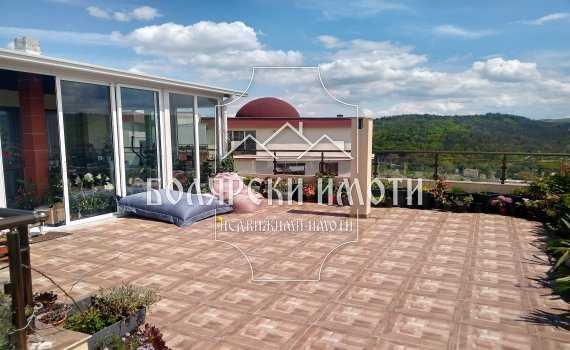 Продава се Тристаен апартамент в Велико Търново, Център - 230 кв.м за 1066 €/кв.м - Снимка #7