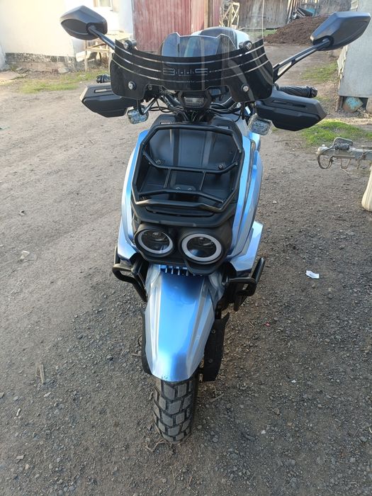 Продам скутер Танк