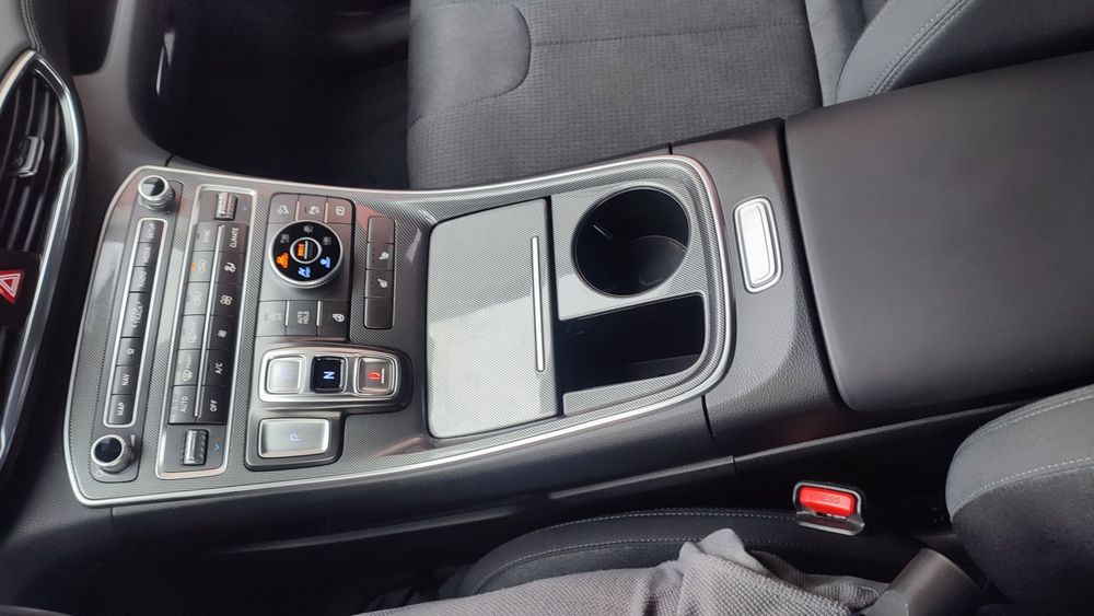 Hyundai Santa Fe ,Ultimate Calligraphy, 2022г.(фейслифт), 26хил. км.