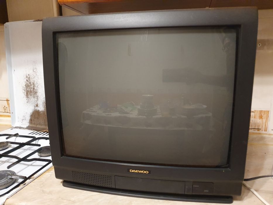 Отдам телевизор Daewoo