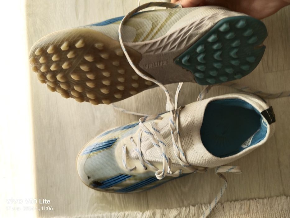 Adidas сорконожки