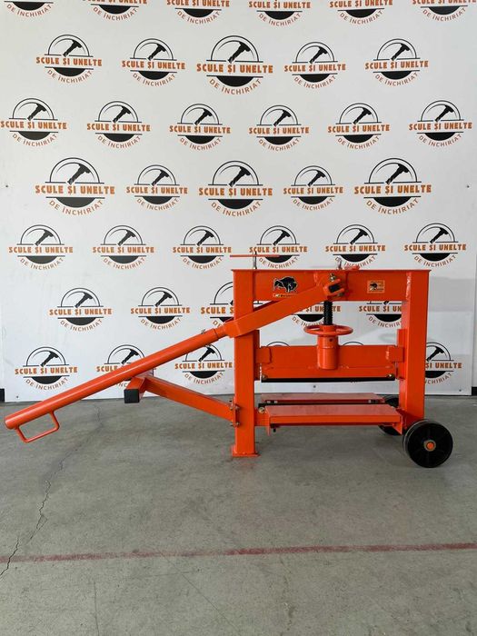 Scule de închiriat. Închiriez. Picamere. Mai compactor. Placa vibranta