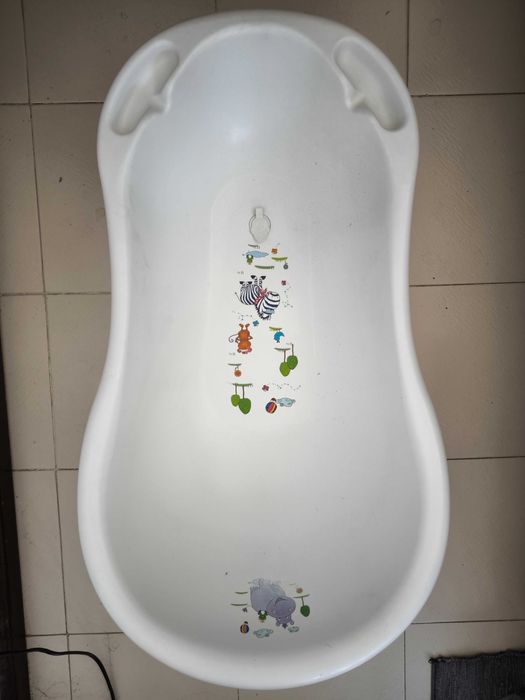 Бебешки шезлонг, детски леген вана за къпане, пеещо гърне