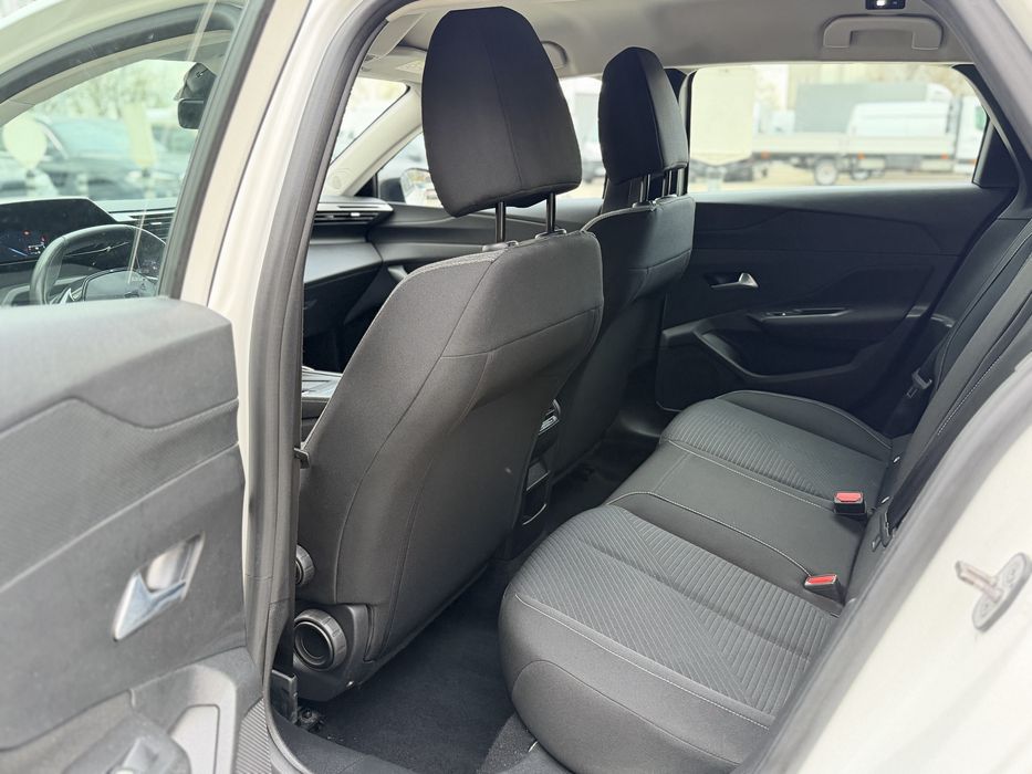 Peujeot 308 •1.6hdi•Automat •2022