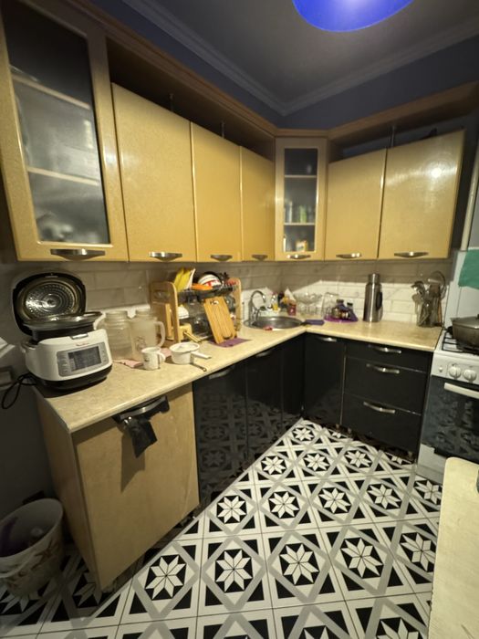 Продам кухонный гарнутур