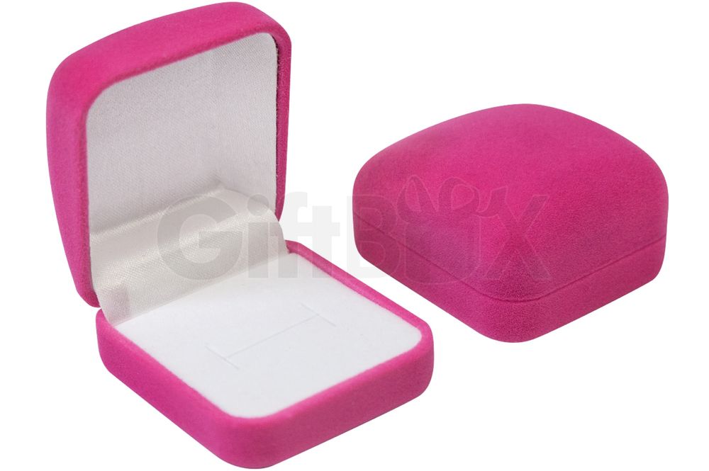 Футляры для украшений