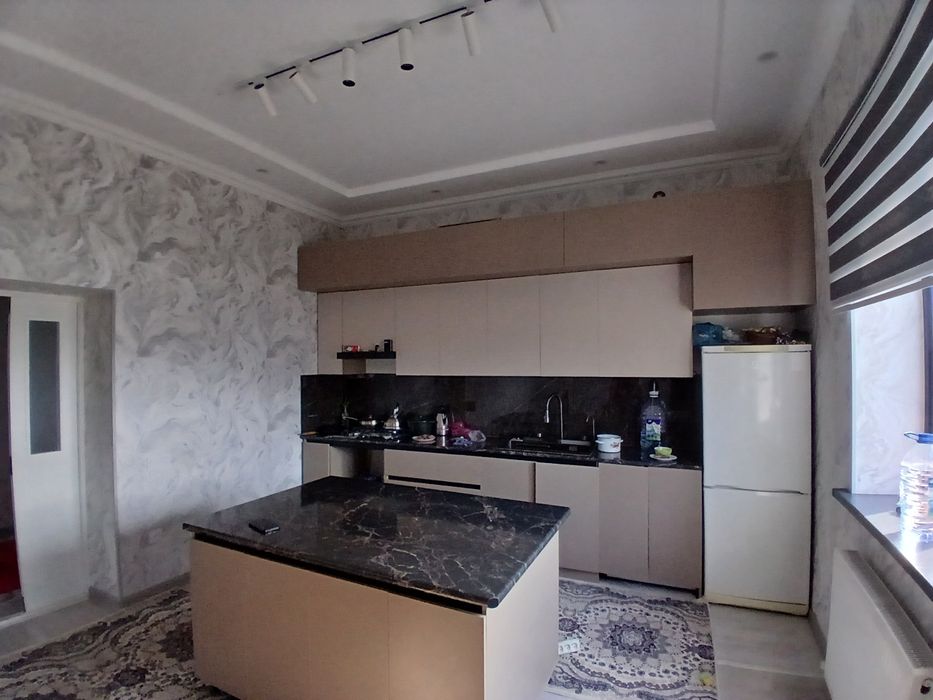 Yuqori Chirchiq tumani Yangibozorda Hovli sotiladi