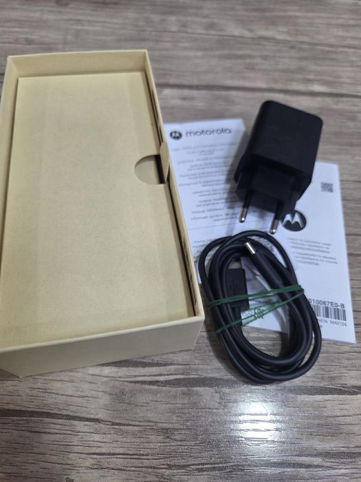 Motorola  g 85 5g 12/256