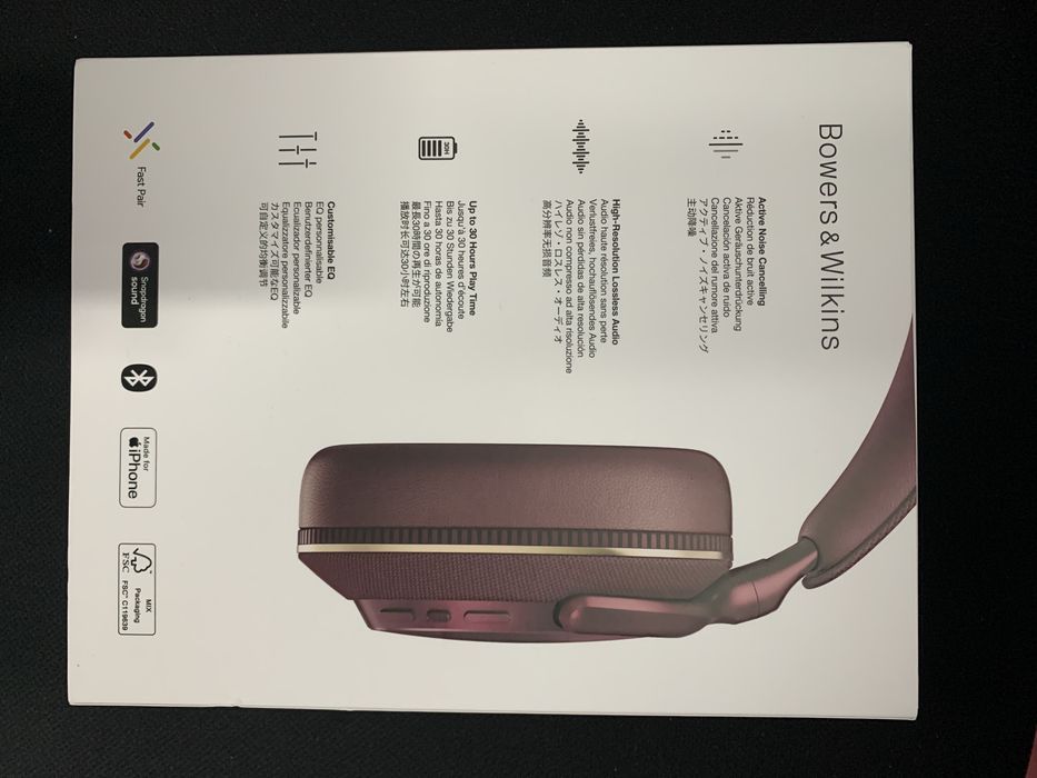 Casti Bowers & Wilkins  P+7  S3