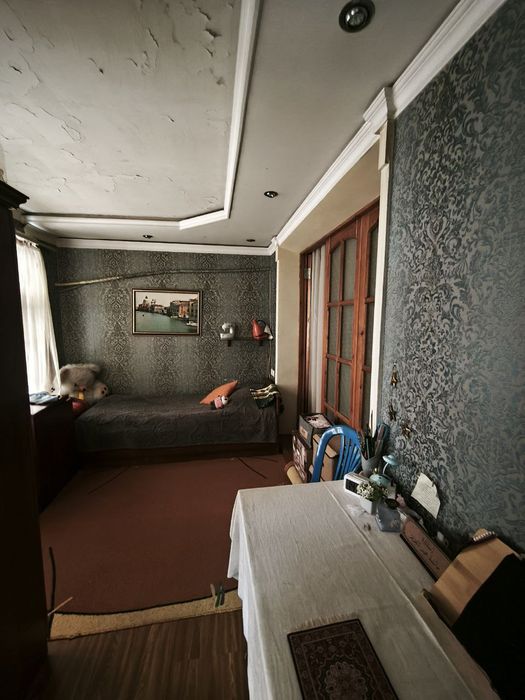 Мирабадский р-н. Массив 4 куйлюк. 3-х комн, кВ. 78м².