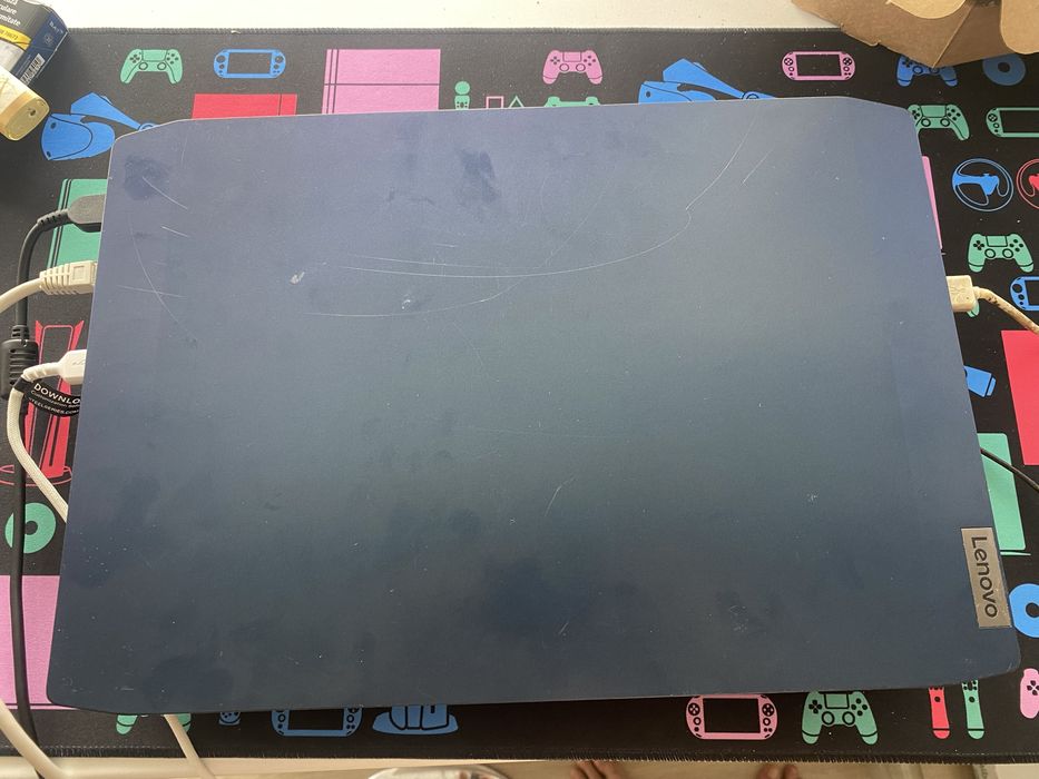 Vand Laptop Lenovo