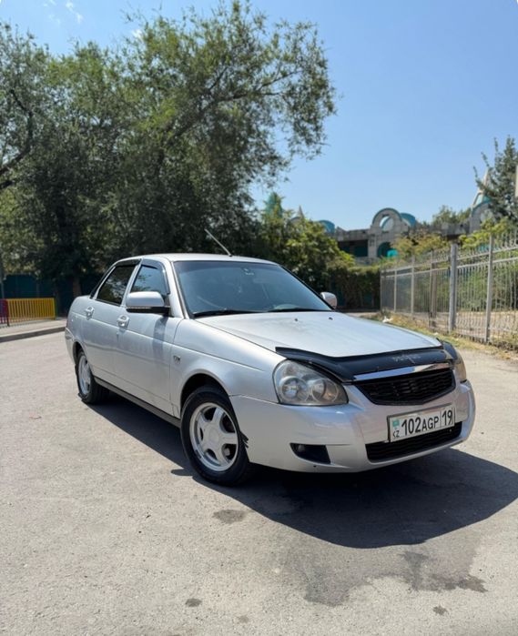 ПРОДАМ   Приору Люкс