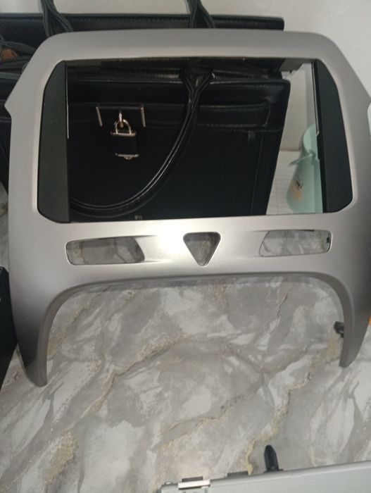 Продам могнитолу,штатный Кобольт