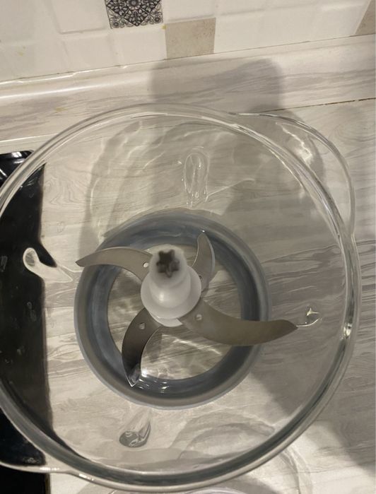 Измельчитель DEXP со стеклянной чашей