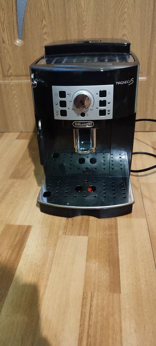 DeLonghi magnifica s