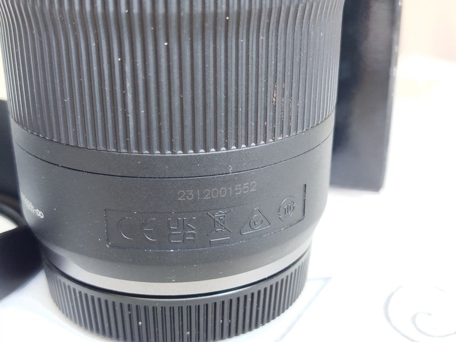 Продавам обектив Canon RF 15-30 mm IS STM