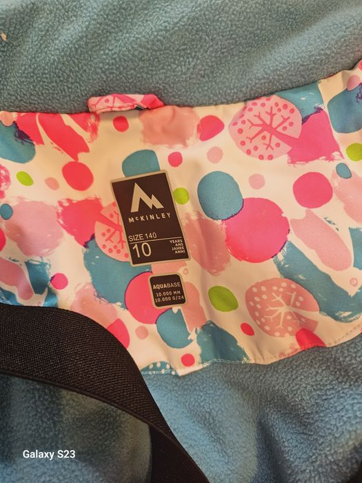 Costum Ski Waterproof fetite .250 lei