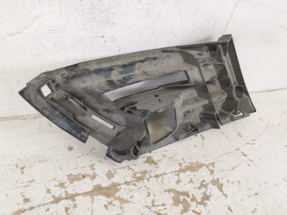 Скода Октавия 3 / Skoda Octavia 3 [ - ] Оригинален радиаторен държач в