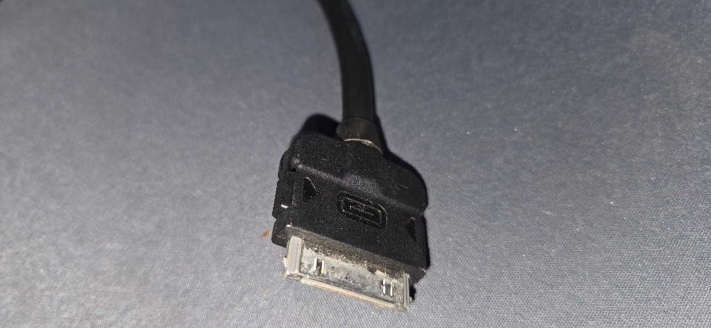 Mercedes iphone, MI Mi2 media interface кабел ,мерцедес кабел ипод
