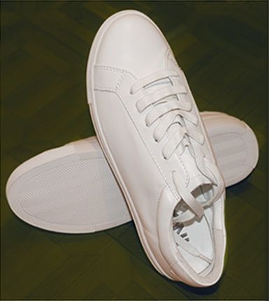 Кроссовки (кеды) новые кожаные белые, 37,5-38 размер (30000 тенге)