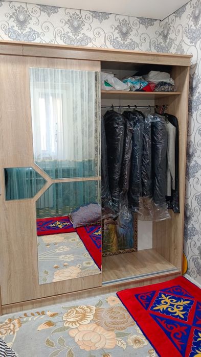 Срочно продается шкаф купе