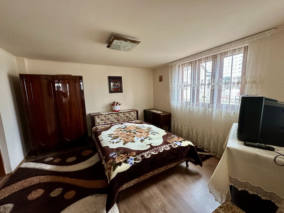 Casă de vanzare / Proprietar / Livadă / 1425 mp