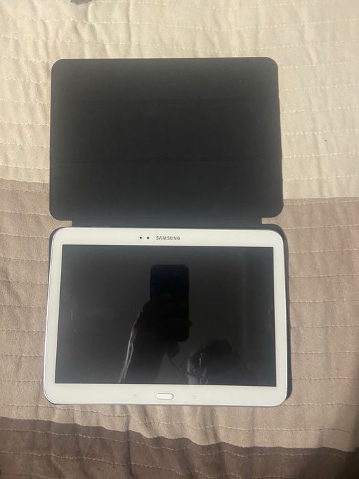 Tabletă Samsung Galaxy Tab 3 10.1 (GT-P5210), Wi-Fi, cu husă