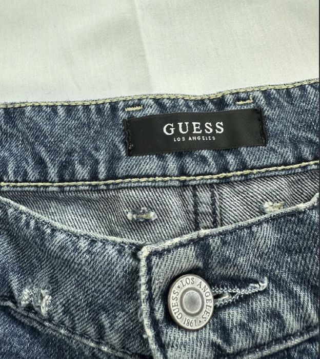 Къси панталони Guess