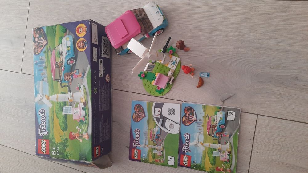 LEGO Masina electrica