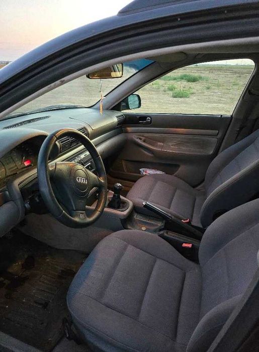 Audi A4 B5 Avant, motor 1.8 benzină, 125 CP.