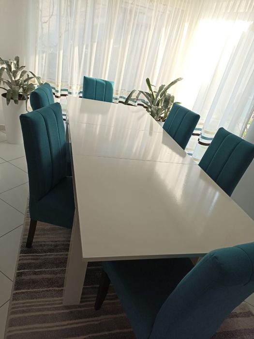 Masa extensibila alba 6 scaune